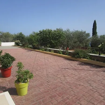 Apsedes * Trapezaki (Kefalonia)