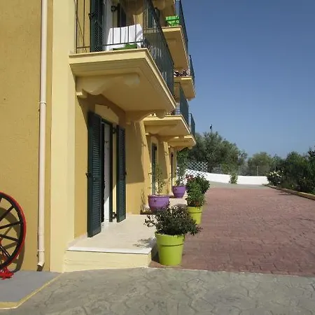 Apsedes * 트라페자키